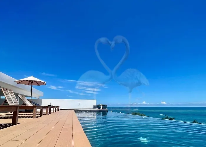 Aparthotel Private Suite, Walk To The Beach, Oceanview Rooftop Pool, Wifi Starlink